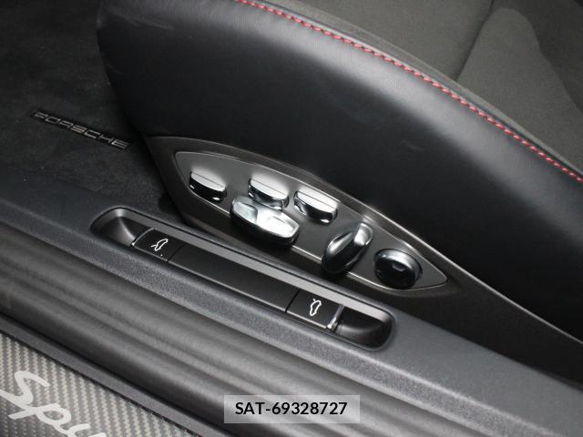 Porsche 718 Spyder 2025-04 8220637-15