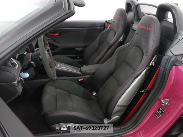 Porsche 718 Spyder 2025-04 8220637-5