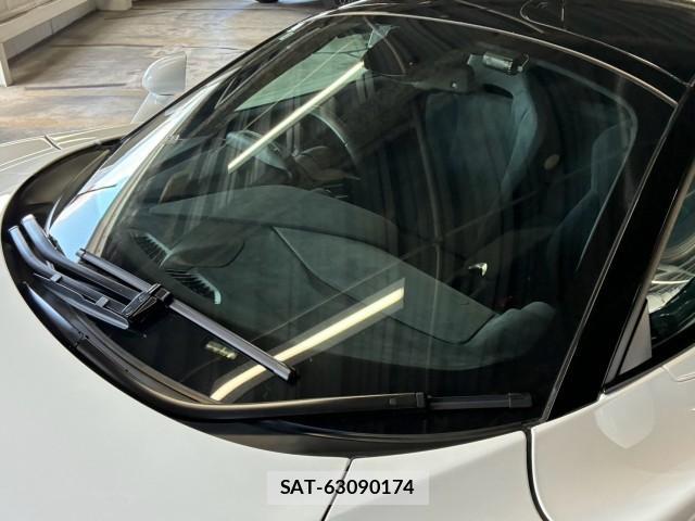 McLaren 720S 2019-03 8221463-14