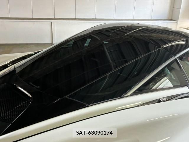 McLaren 720S 2019-03 8221463-15