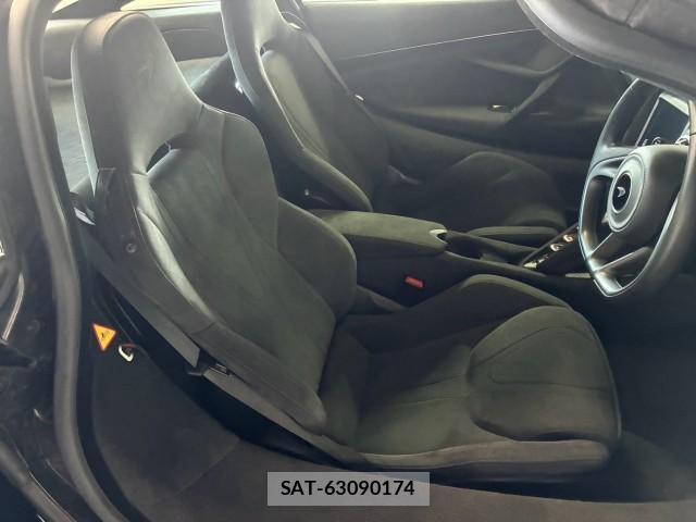 McLaren 720S 2019-03 8221463-2