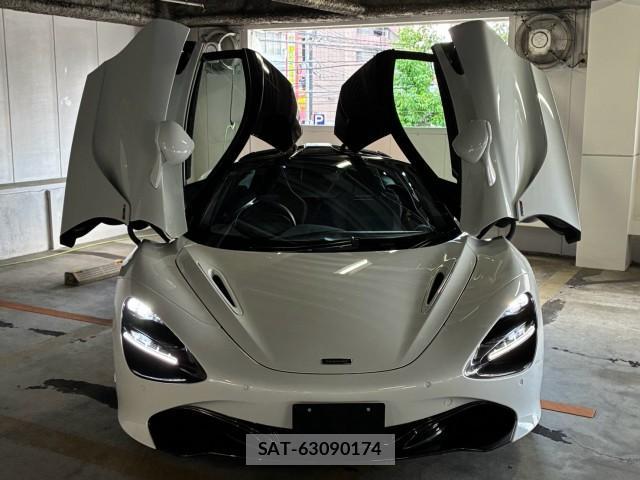 McLaren 720S 2019-03 8221463-6