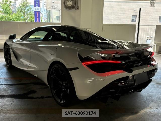 McLaren 720S 2019-03 8221463-8