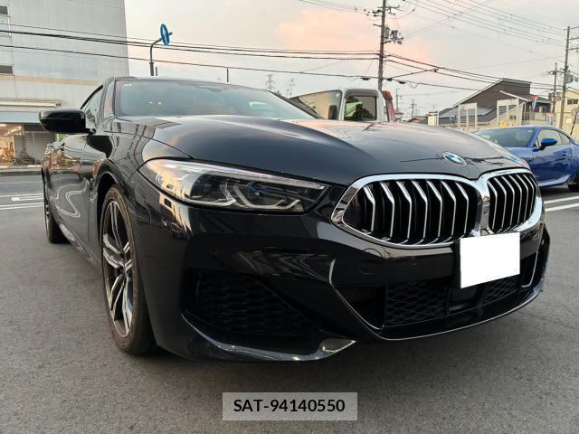 Bmw 8 SERIES 2021-07 8221076-1