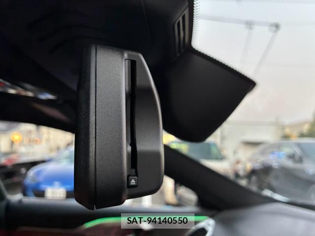 Bmw 8 SERIES 2021-07 8221076-13