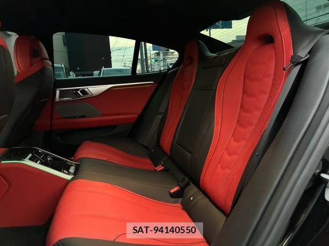 Bmw 8 SERIES 2021-07 8221076-14