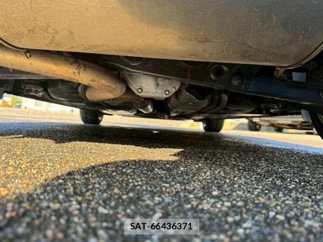 Toyota 86 2012-10 8218130-16