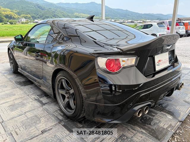 Toyota 86 2014-02 8218503-1
