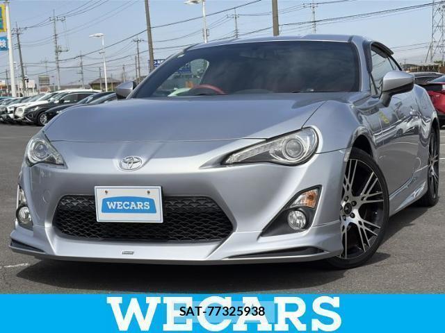 Toyota 86 2015-10 8218510-0