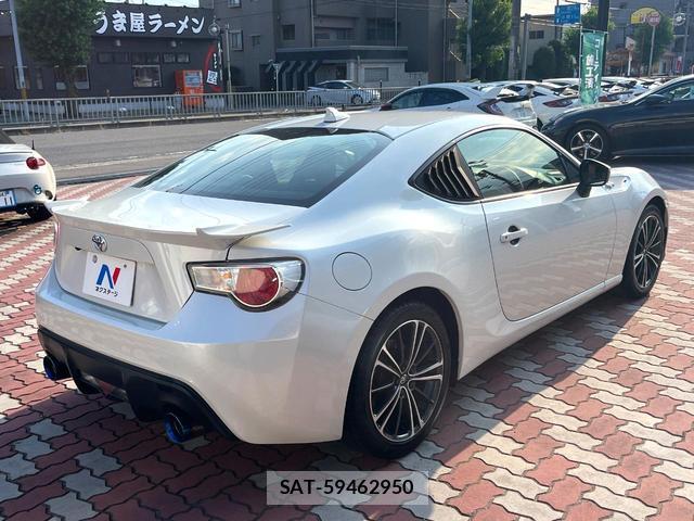 Toyota 86 2012-07 8219485-16