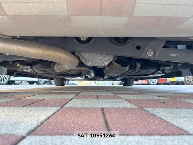 Toyota 86 2018-08 8220678-18