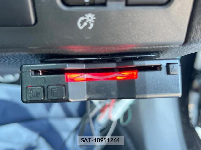 Toyota 86 2018-08 8220678-7