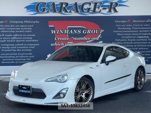 Toyota 86 2012-10 8220873-0