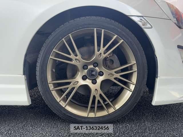 Toyota 86 2012-10 8220873-18