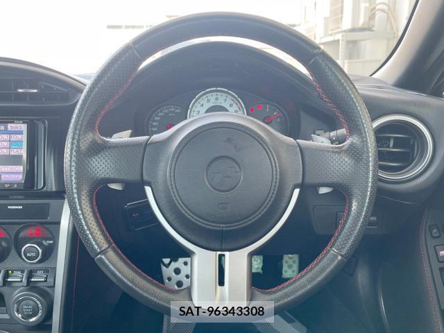 Toyota 86 2012-08 8221554-9