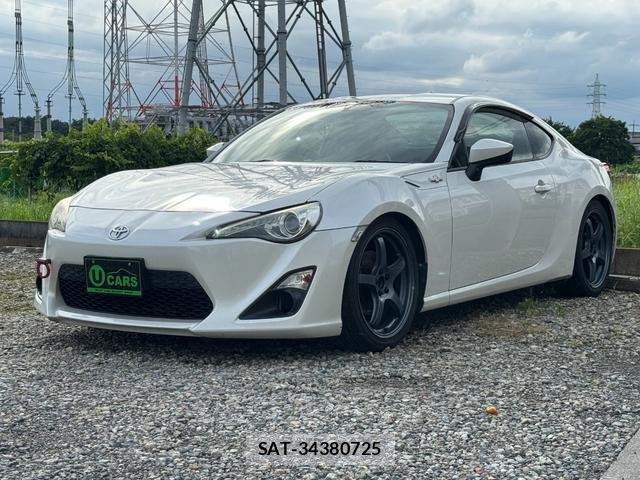 Toyota 86 2013-09 8222466-12