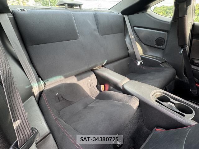 Toyota 86 2013-09 8222466-6