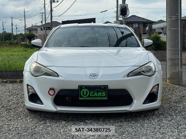 Toyota 86 2013-09 8222466-9