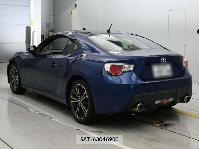Toyota 86 2012-10 8222550-3