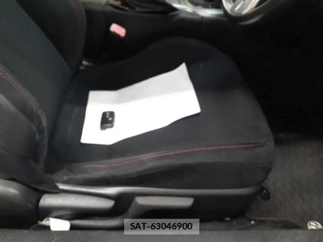 Toyota 86 2012-10 8222550-5