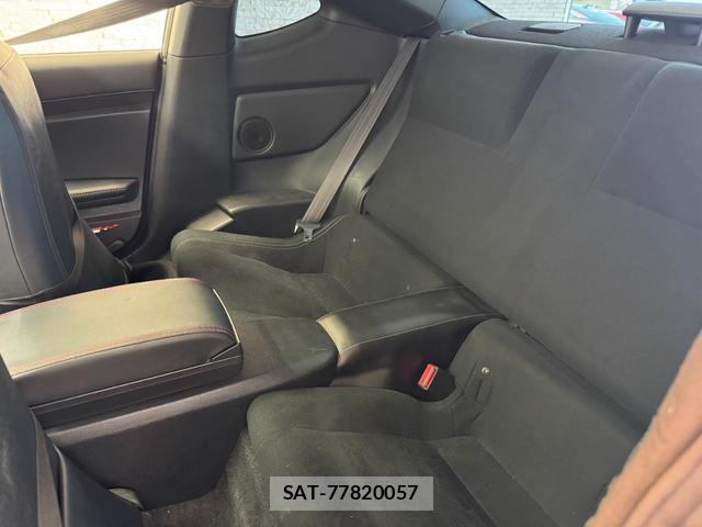 Toyota 86 2018-02 8224363-12