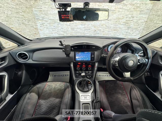 Toyota 86 2018-02 8224363-14
