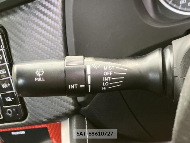 Toyota 86 2018-08 8225121-17