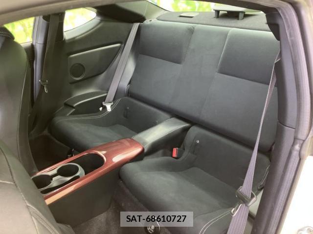 Toyota 86 2018-08 8225121-7