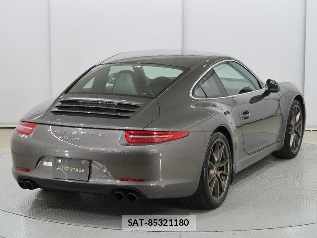 Porsche 911 2013-06 8220467-12