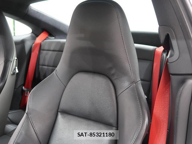 Porsche 911 2013-06 8220467-18