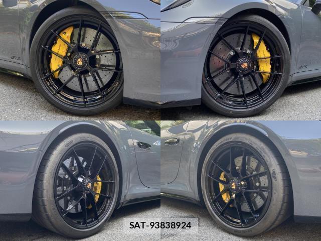 Porsche 911 2026-06 8220643-8