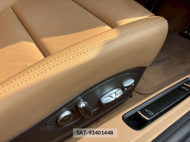 Porsche 911 2015-07 8223738-13