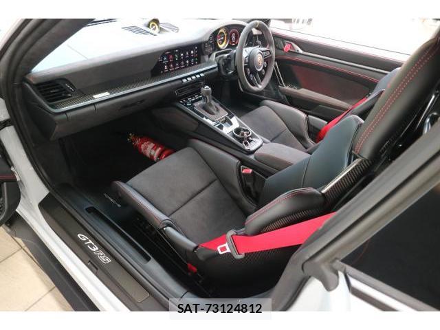 Porsche 911 2024-04 8223864-16