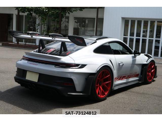Porsche 911 2024-04 8223864-4