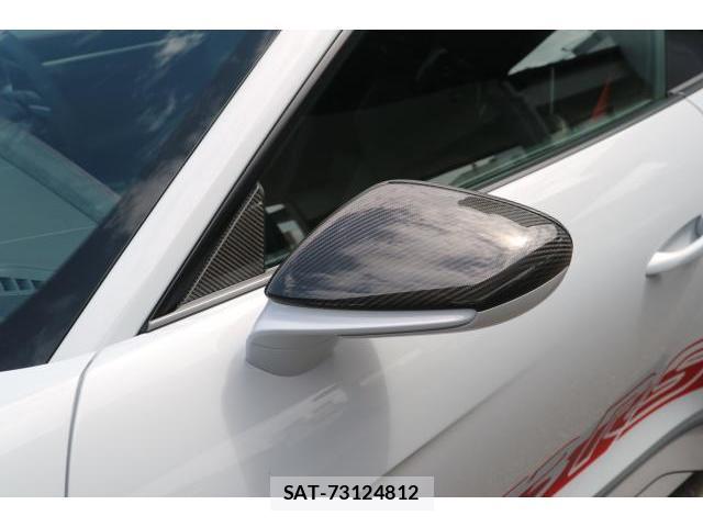 Porsche 911 2024-04 8223864-7