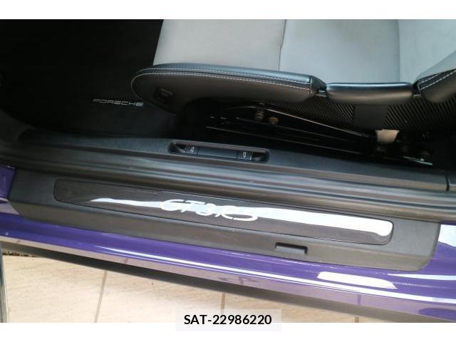 Porsche 911 2017-03 8223865-13