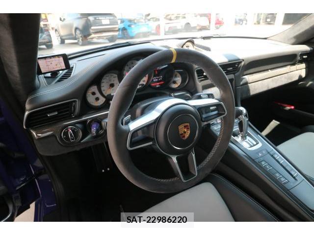 Porsche 911 2017-03 8223865-9