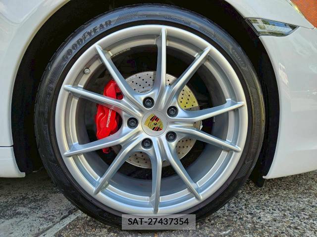 Porsche 911 2012-05 8224738-5