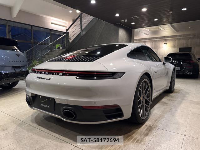 Porsche 911 2020-12 8225559-4