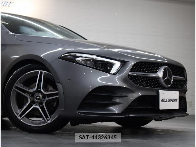 Mercedes Benz A-CLASS 2019-12 8222360-4