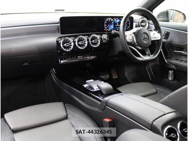 Mercedes Benz A-CLASS 2019-12 8222360-7