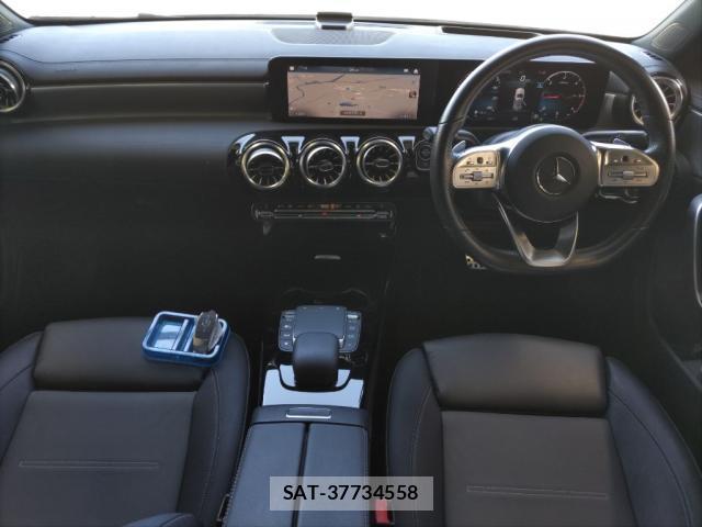 Mercedes Benz A-CLASS 2022-04 8223161-2