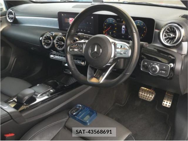 Mercedes Benz A-CLASS 2021-05 8223647-2