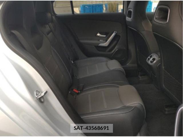 Mercedes Benz A-CLASS 2021-05 8223647-5