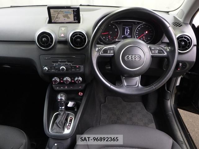 Audi A1 2018-02 8218902-2