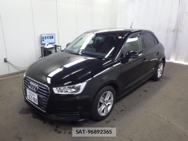 Audi A1 2018-02 8218902-4