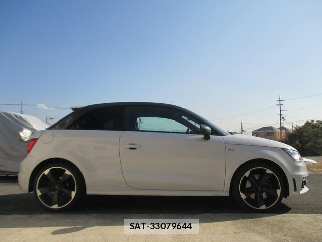 Audi A1 2014-01 8216343-5