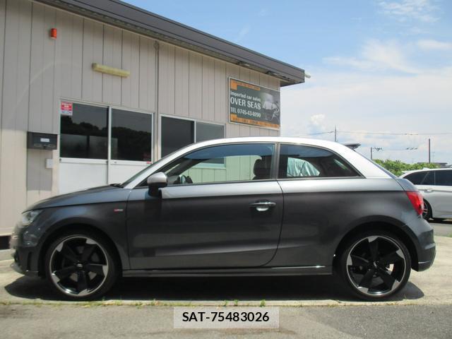 Audi A1 2013-12 8216345-9
