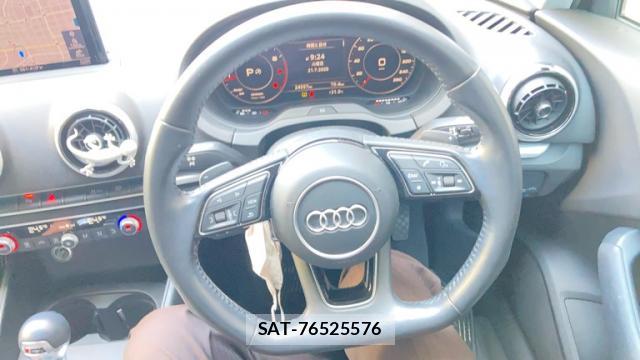 Audi A3 SEDAN 2018-06 8217149-10