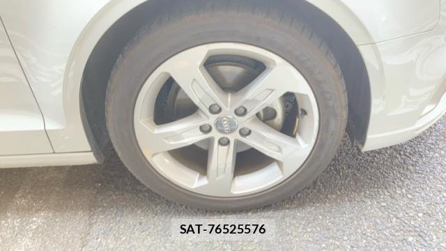 Audi A3 SEDAN 2018-06 8217149-19
